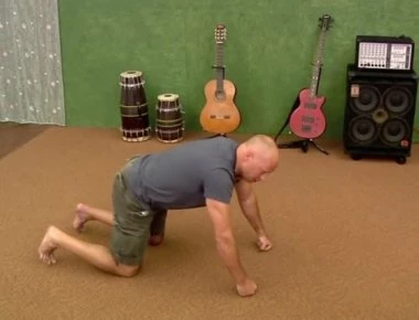 Πώς θα σωθείτε αν πνίγεστε από φαγητό και είστε μόνοι σας! (βίντεο)